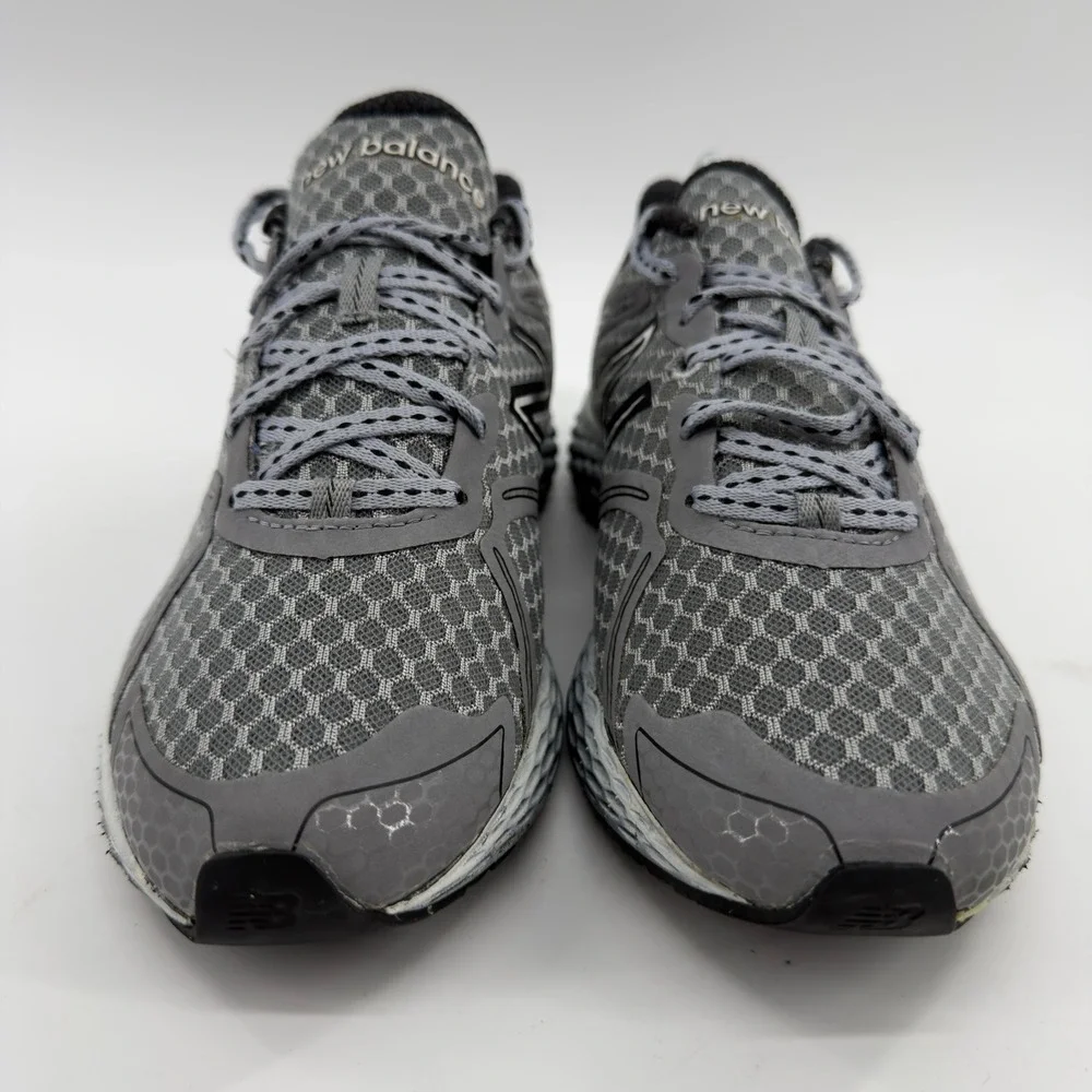 New Balance Fresh Foam 980 Grey Black Running Shoes Mens 8 Sneaker